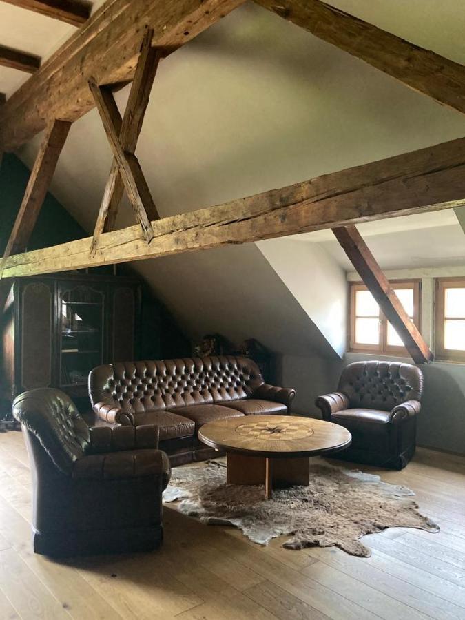 Altbau Zimmer In Anif Kültér fotó